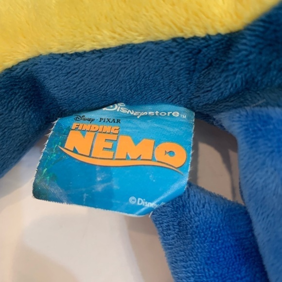 Disney Store Exclusive Original Finding Nemo Travel Dory 12" Character Plush - Picture 4 of 4